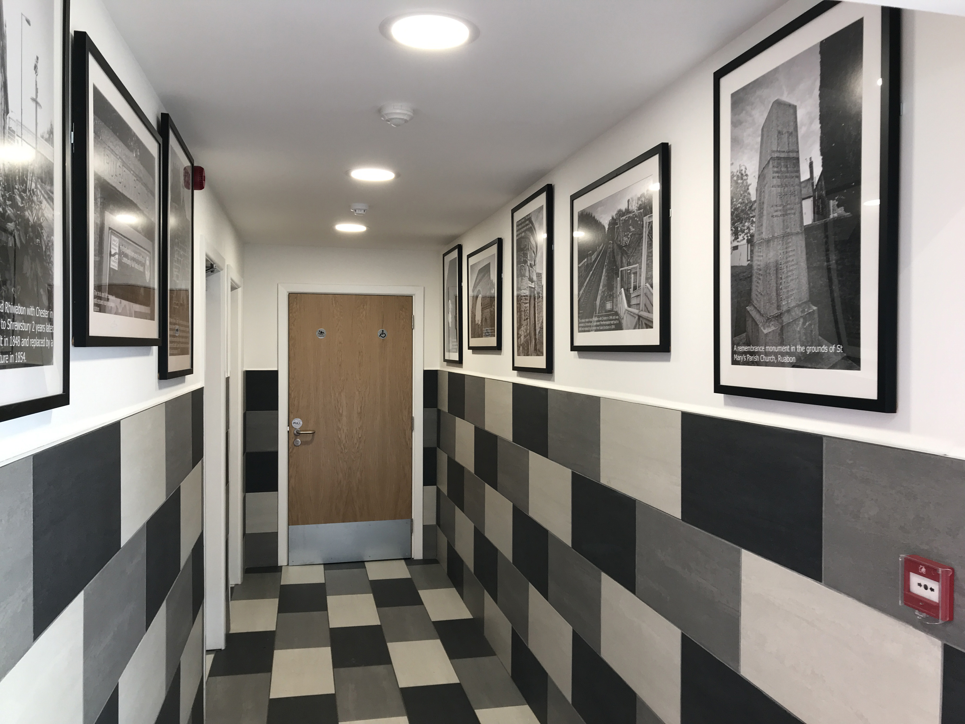 Customer toilet doors