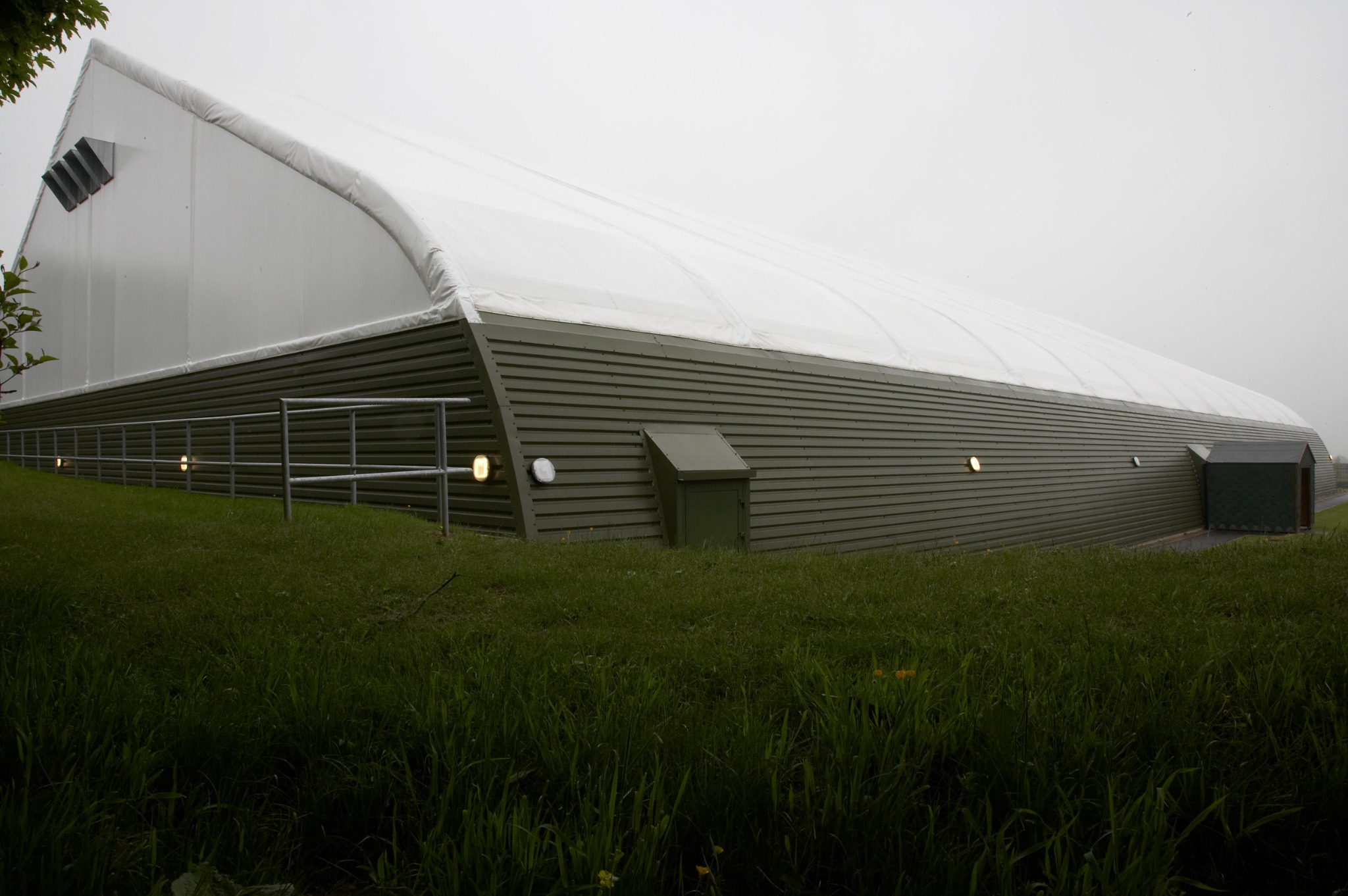 Side elevation and fabric shell